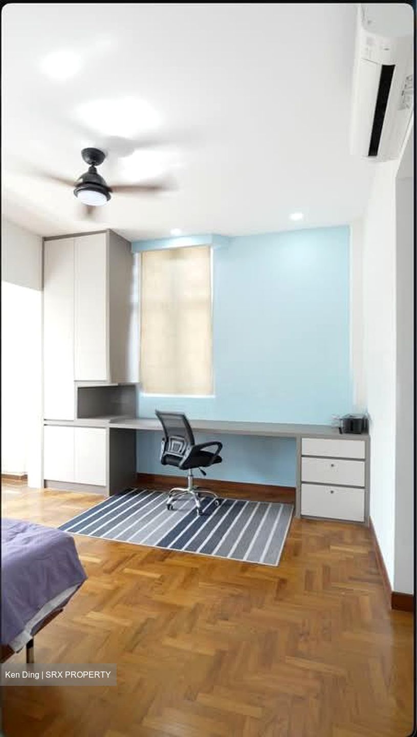 Parry Green (D19), Terrace #566627971